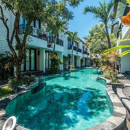 Zen Rooms Dewi Ratih Seminyak Kuta  Exterior photo